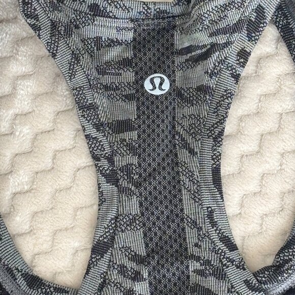 Lululemon Swiftly Tech Racerback 2.0 Tank Top Race Primal Clash Black Grey (size - Picture 4 of 4